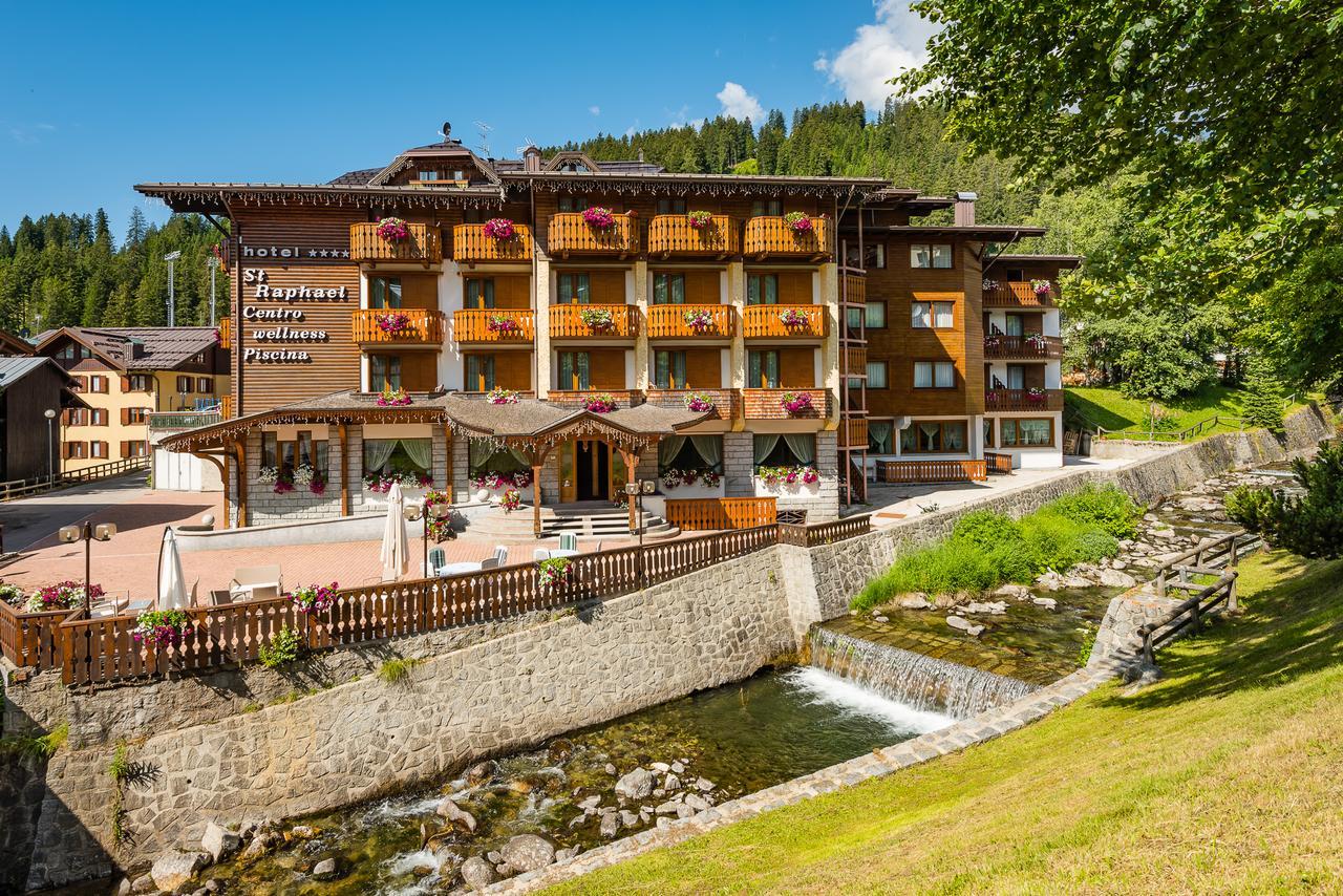 Hotel St. Raphael Madonna Esterno foto