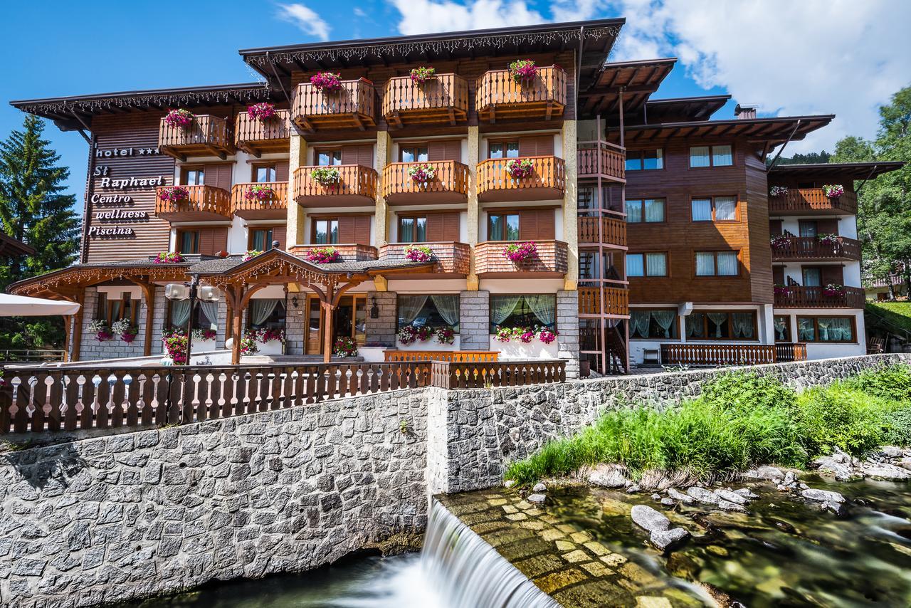 Hotel St. Raphael Madonna Esterno foto