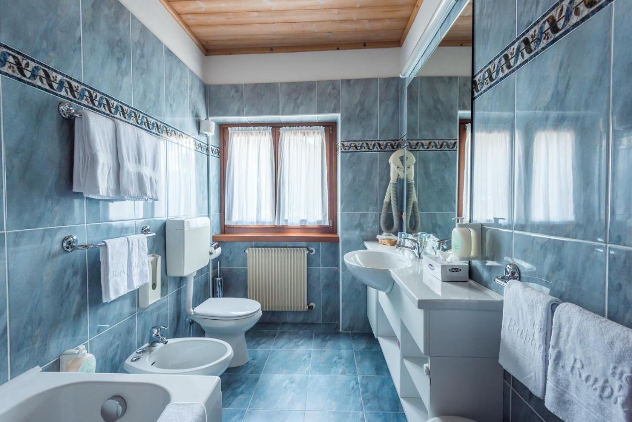 Hotel St. Raphael Madonna Esterno foto